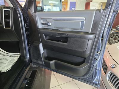 2021 RAM 1500 CLASSIC SLT CREW CAB 4X4/V6   - Photo 13 - Hamilton, OH 45015