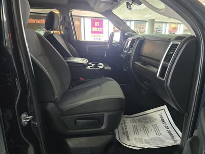 2021 RAM 1500 CLASSIC SLT CREW CAB 4X4/V6   - Photo 15 - Hamilton, OH 45015