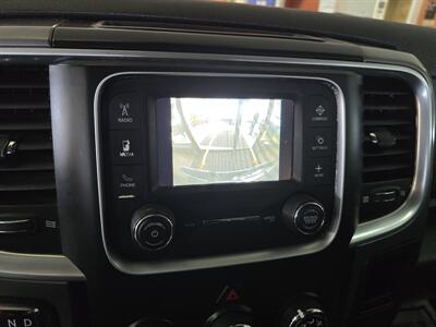 2021 RAM 1500 CLASSIC SLT CREW CAB 4X4/V6   - Photo 22 - Hamilton, OH 45015