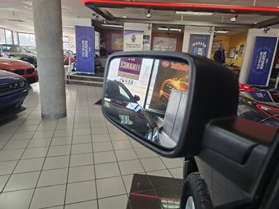 2021 RAM 1500 CLASSIC SLT CREW CAB 4X4/V6   - Photo 7 - Hamilton, OH 45015