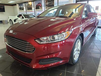 2014 Ford Fusion SE 4DR SEDAN   - Photo 2 - Hamilton, OH 45015