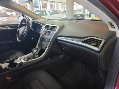 2014 Ford Fusion SE 4DR SEDAN   - Photo 14 - Hamilton, OH 45015