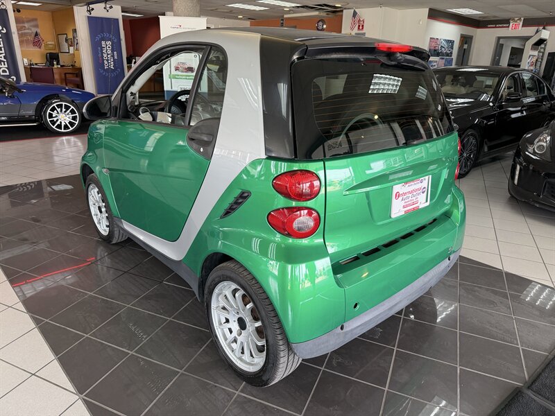 2011 Smart fortwo pure - Photo 10 - Hamilton, OH 45015