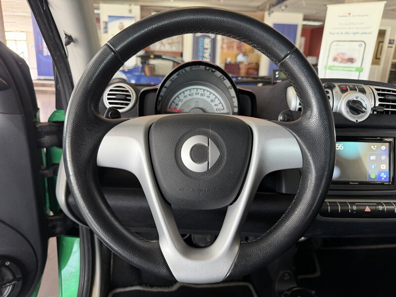 2011 Smart fortwo pure - Photo 11 - Hamilton, OH 45015