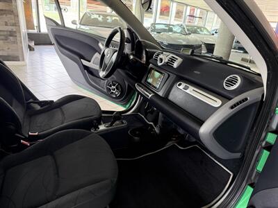 2011 Smart fortwo pure - Photo 18 - Hamilton, OH 45015