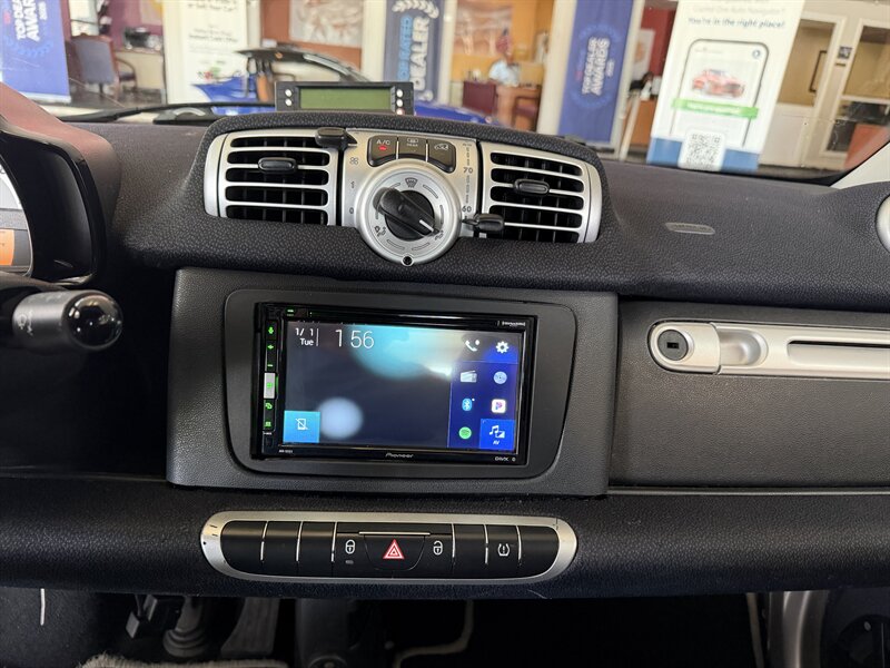 2011 Smart fortwo pure - Photo 16 - Hamilton, OH 45015