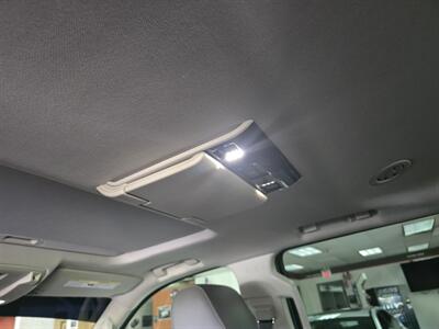 2019 GMC Yukon Denali 4DR SUV 4X4   - Photo 14 - Hamilton, OH 45015