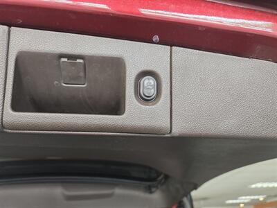 2019 GMC Yukon Denali 4DR SUV 4X4   - Photo 39 - Hamilton, OH 45015