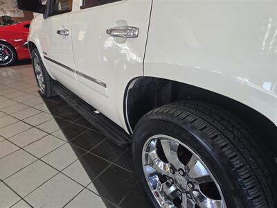 2012 Chevrolet Tahoe LTZ  4DR SUV  4X4   - Photo 40 - Hamilton, OH 45015