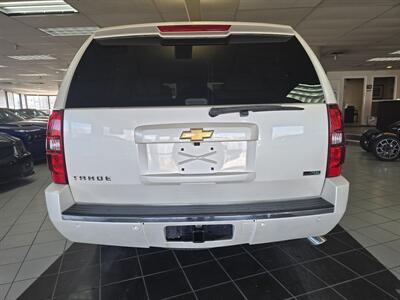 2012 Chevrolet Tahoe LTZ  4DR SUV  4X4   - Photo 5 - Hamilton, OH 45015