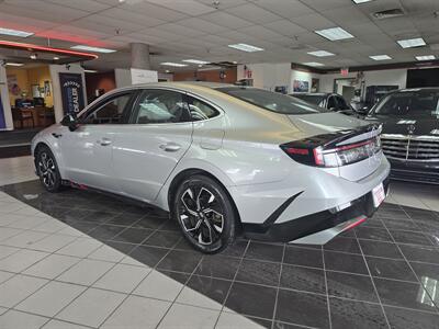 2025 Hyundai SONATA SEL 4DR SEDAN - Photo 6 - Hamilton, OH 45015