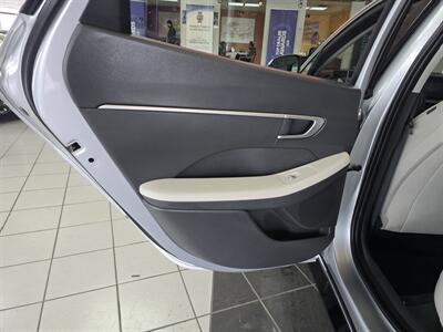 2025 Hyundai SONATA SEL 4DR SEDAN - Photo 10 - Hamilton, OH 45015