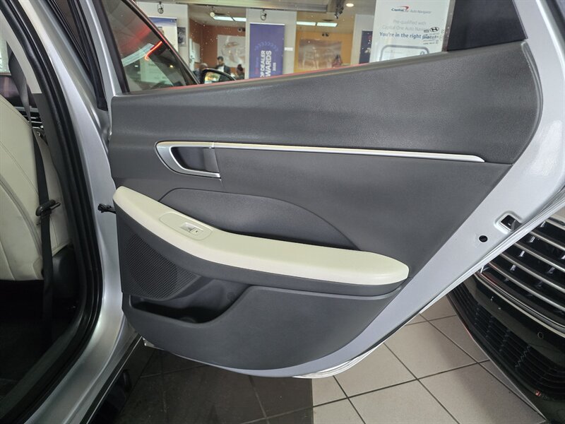 2025 Hyundai SONATA SEL 4DR SEDAN - Photo 15 - Hamilton, OH 45015