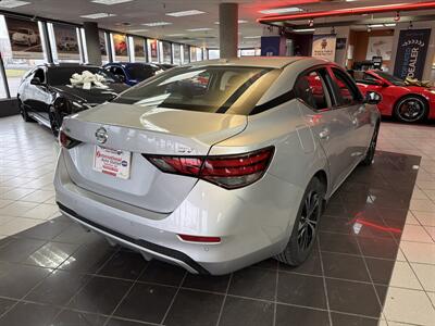 2020 Nissan Sentra SV 4DR SEDAN   - Photo 6 - Hamilton, OH 45015