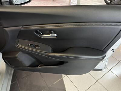 2020 Nissan Sentra SV 4DR SEDAN   - Photo 26 - Hamilton, OH 45015