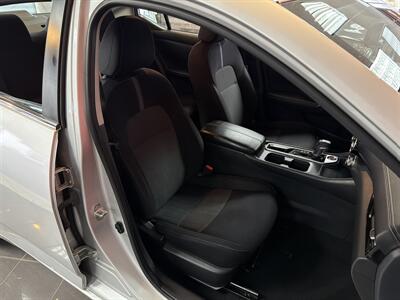 2020 Nissan Sentra SV 4DR SEDAN   - Photo 24 - Hamilton, OH 45015