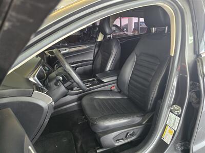 2017 Ford Fusion SE 4DR SEDAN - Photo 9 - Hamilton, OH 45015