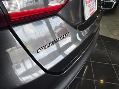 2017 Ford Fusion SE 4DR SEDAN - Photo 26 - Hamilton, OH 45015