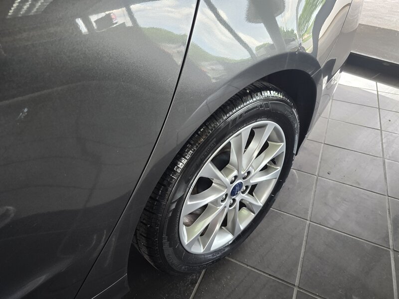 2017 Ford Fusion SE 4DR SEDAN - Photo 28 - Hamilton, OH 45015