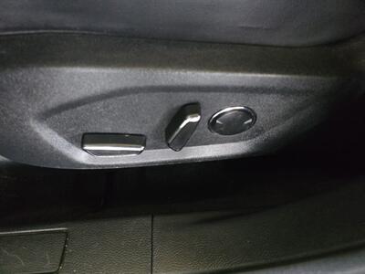 2017 Ford Fusion SE 4DR SEDAN - Photo 19 - Hamilton, OH 45015