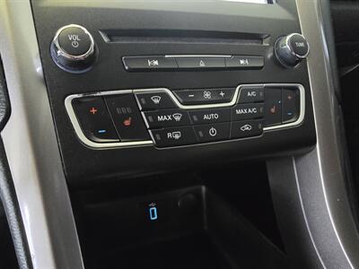 2017 Ford Fusion SE 4DR SEDAN - Photo 24 - Hamilton, OH 45015