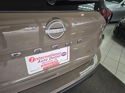2025 Nissan Rogue Rock Creek   - Photo 25 - Hamilton, OH 45015