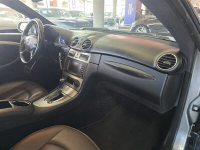 2009 Mercedes-Benz CLK CLK 350 2DR COUPE   - Photo 12 - Hamilton, OH 45015