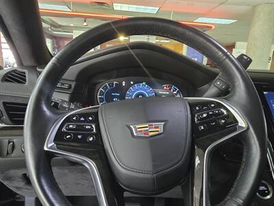 2016 Cadillac Escalade Platinum 4DR SUV 4X4   - Photo 37 - Hamilton, OH 45015