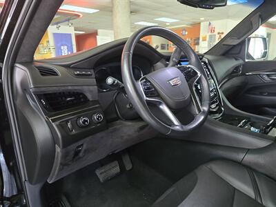2016 Cadillac Escalade Platinum 4DR SUV 4X4   - Photo 8 - Hamilton, OH 45015