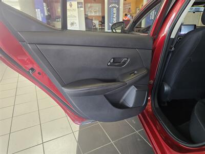 2024 Nissan Sentra SV 4DR SEDAN   - Photo 10 - Hamilton, OH 45015