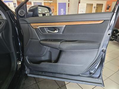 2019 Honda CR-V EX- 4DR SUV AWD   - Photo 12 - Hamilton, OH 45015