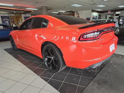 2017 Dodge Charger R/T   - Photo 6 - Hamilton, OH 45015