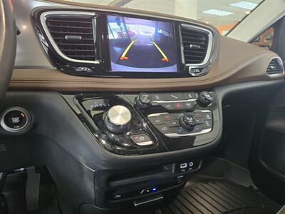 2018 Chrysler Pacifica Limited   - Photo 24 - Hamilton, OH 45015