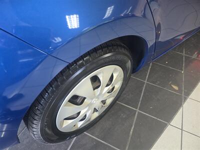 2014 Toyota Prius C Two 4DR HATCHBACK   - Photo 25 - Hamilton, OH 45015