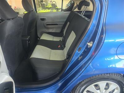 2014 Toyota Prius C Two 4DR HATCHBACK   - Photo 11 - Hamilton, OH 45015