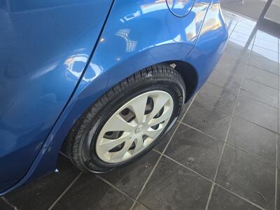 2014 Toyota Prius C Two 4DR HATCHBACK   - Photo 26 - Hamilton, OH 45015