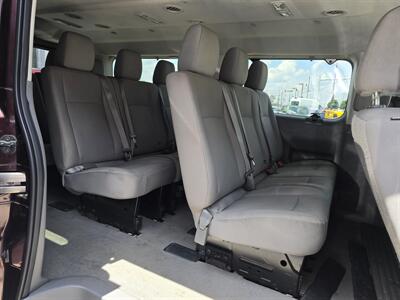 2013 Nissan NV 3500 HD SV 3DR PASSENGER VAN   - Photo 11 - Hamilton, OH 45015