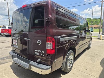 2013 Nissan NV 3500 HD SV 3DR PASSENGER VAN   - Photo 3 - Hamilton, OH 45015