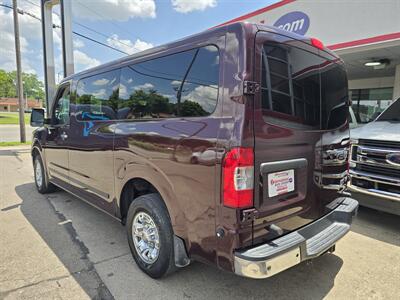 2013 Nissan NV 3500 HD SV 3DR PASSENGER VAN   - Photo 4 - Hamilton, OH 45015