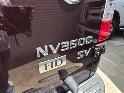 2013 Nissan NV 3500 HD SV 3DR PASSENGER VAN   - Photo 23 - Hamilton, OH 45015