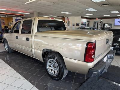 2006 Chevrolet Silverado 1500 LS2 4DR CREW CAB - Photo 8 - Hamilton, OH 45015