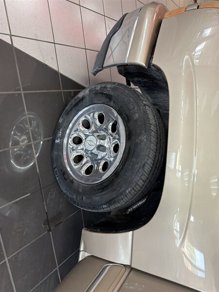 2006 Chevrolet Silverado 1500 LS2 4DR CREW CAB - Photo 28 - Hamilton, OH 45015