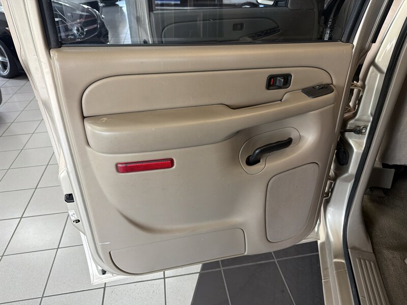 2006 Chevrolet Silverado 1500 LS2 4DR CREW CAB - Photo 15 - Hamilton, OH 45015