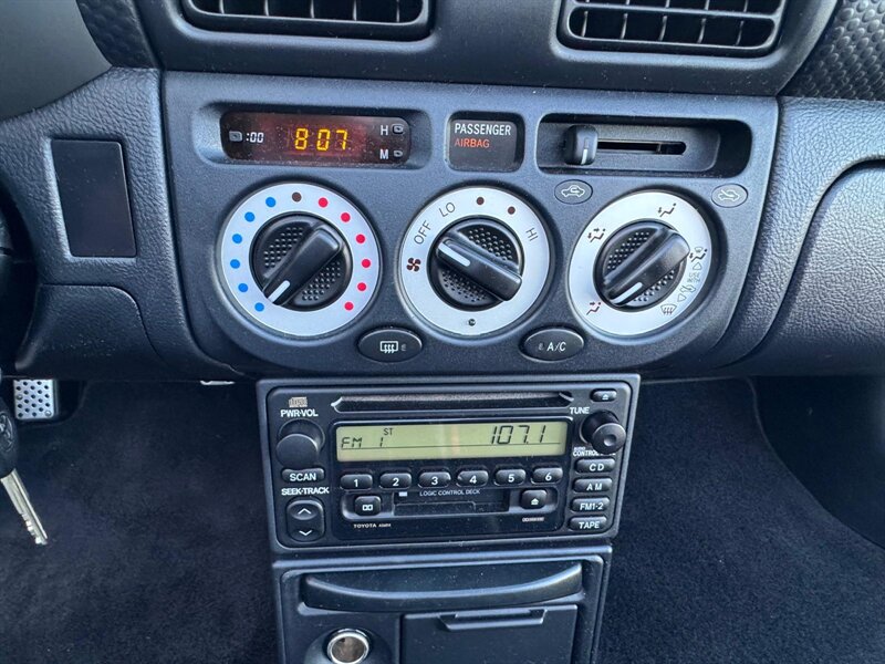 2000 Toyota MR2 Spyder - Photo 38 - Hamilton, OH 45015