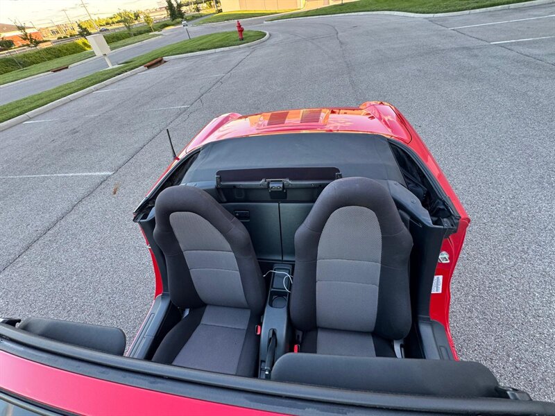 2000 Toyota MR2 Spyder - Photo 15 - Hamilton, OH 45015