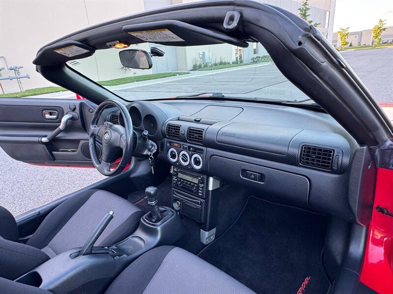 2000 Toyota MR2 Spyder - Photo 16 - Hamilton, OH 45015