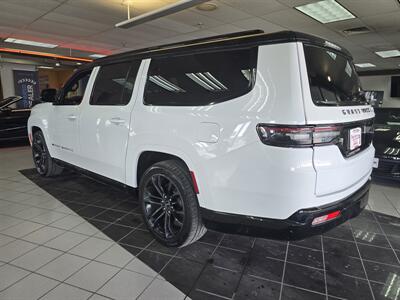 2024 Jeep Grand Wagoneer L LObsidian 4DR SUV 4X4   - Photo 8 - Hamilton, OH 45015