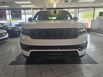 2024 Jeep Grand Wagoneer L LObsidian 4DR SUV 4X4   - Photo 4 - Hamilton, OH 45015