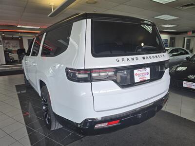 2024 Jeep Grand Wagoneer L Obsidian 4DR SUV 4X4   - Photo 5 - Hamilton, OH 45015