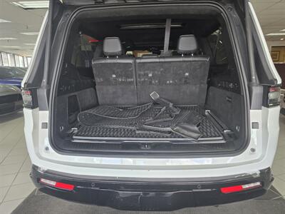 2024 Jeep Grand Wagoneer L Obsidian 4DR SUV 4X4   - Photo 39 - Hamilton, OH 45015